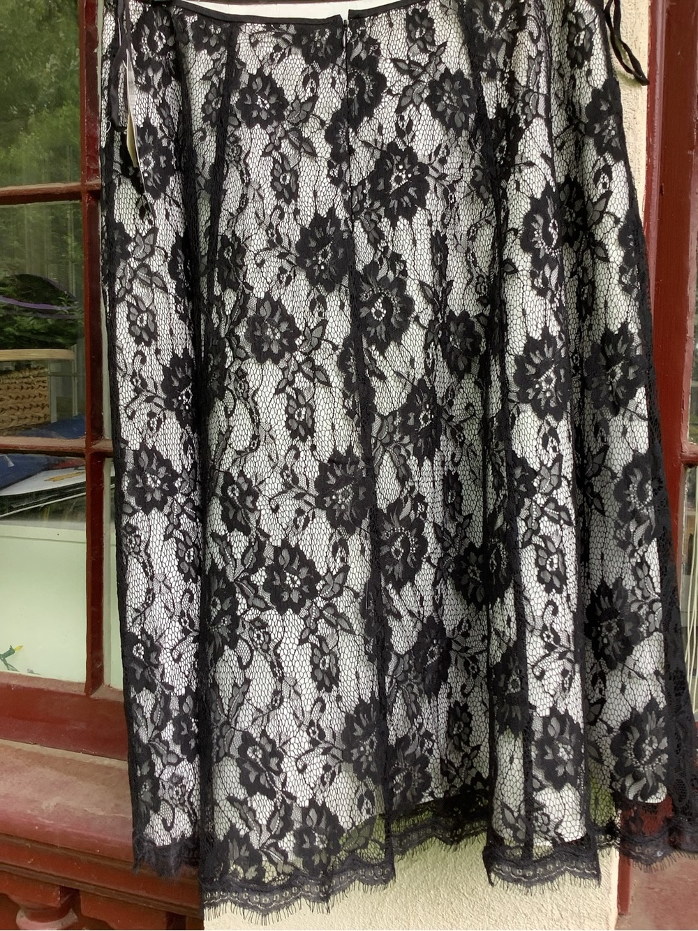 Adrianna Papell Black and White Lace Short Skirt